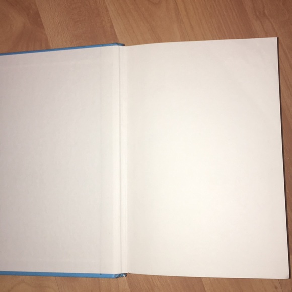 Tales form a Not-So-Smart Miss Know-It-All - Picture 2 of 5